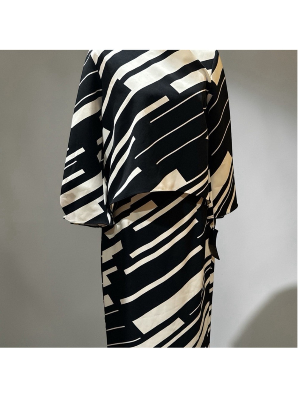 Zara Geometric Print Top and Skirt Set NWT Large - Picture 4 of 11